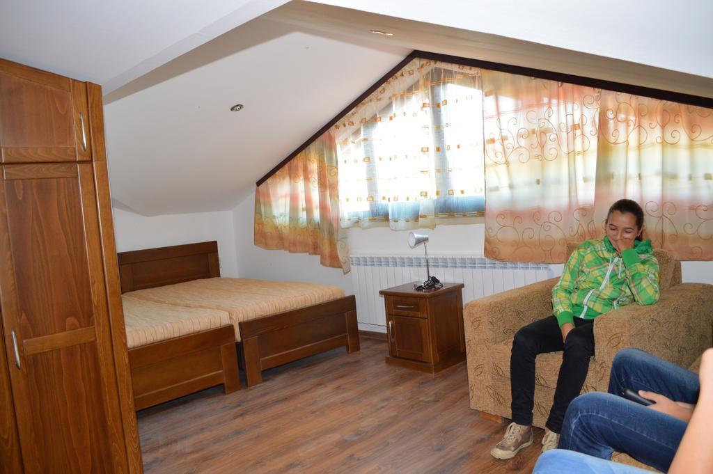 De-Yan Guest House أوريشاك الغرفة الصورة