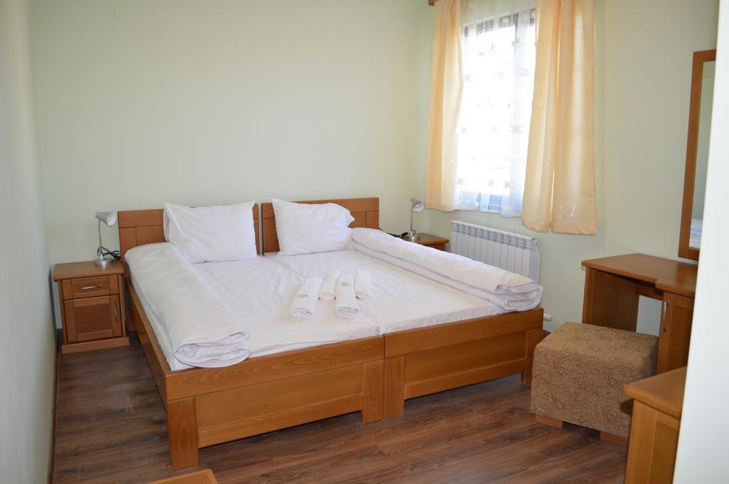 De-Yan Guest House أوريشاك الغرفة الصورة